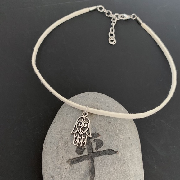 Boho Chic Boutique Jewelry - Hamsa Choker